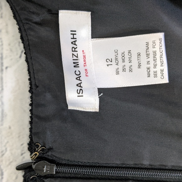 ISAAC MIZRAHI Sleeveless Lined Wool Blend Little Black Dress - Picture 7 of 15